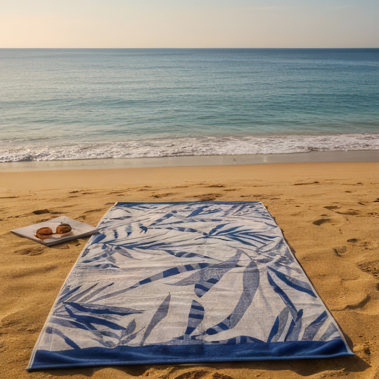 Beach Towel, 100% Cotton, 90x160 cm, Tropical Palm Leaf Elegance