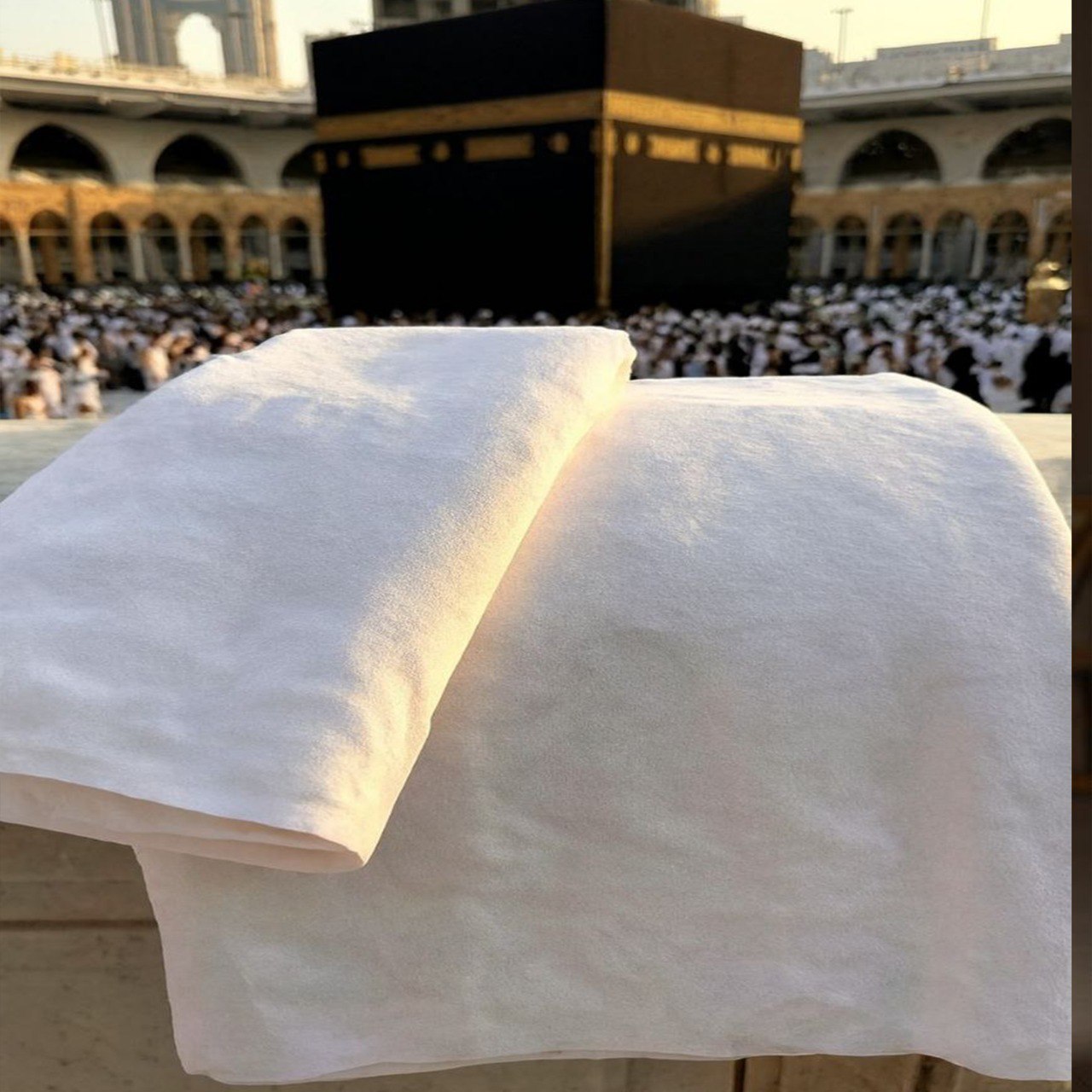 Ihram Set for Hajj & Umrah ,premium 100% Cotton,– 100×220 cm , Adjustable Belt, Snap Buttons & Inner Pocket, for larger body types.