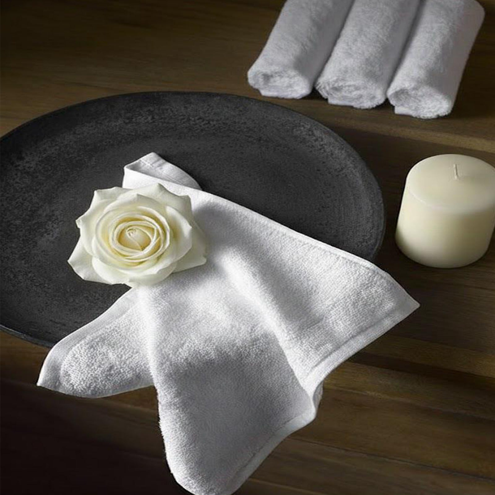White Hotel Hand Towel – 33×33 cm