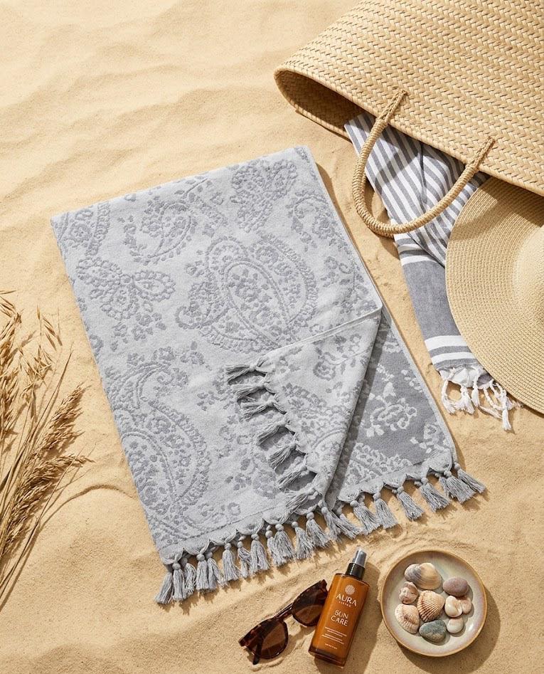 Beach Towel, 100% Cotton, Size 86*170 cm, Paisley Pattern