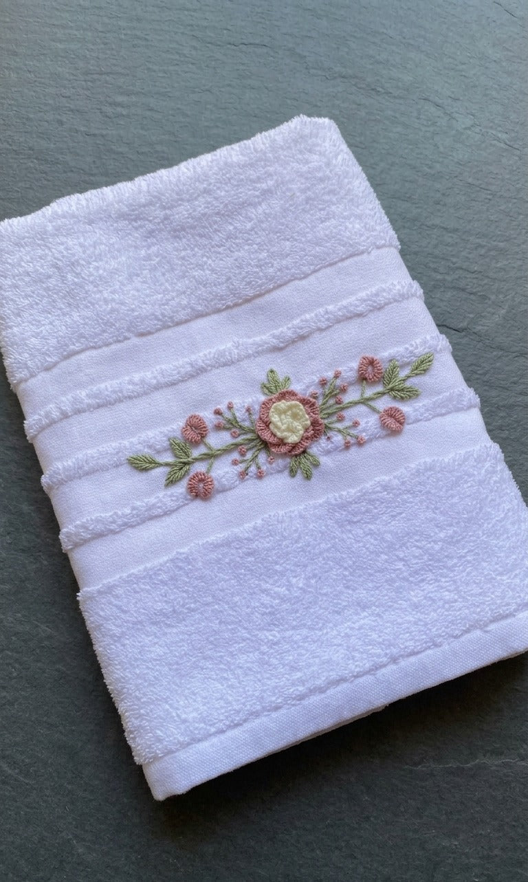 Face towel 50 x100 cm ,100% cotton ,Blossom design