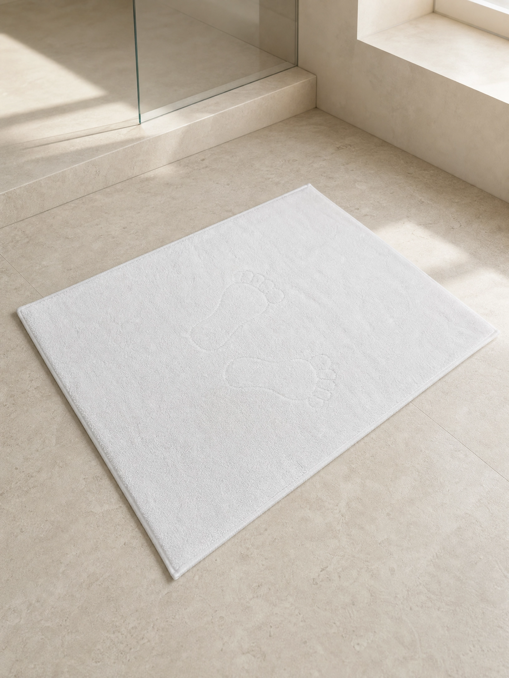 Bathmat , 50*70 cm ,100% Cotton ,Highly absorbent ,Footprint design