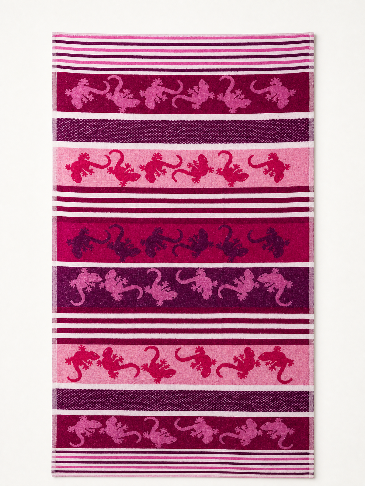 Beach towel , 86 x 160  cm, 100% cotton ,Highly absorbent ,Vibrant Pink & Purple Gecko Beach Towel