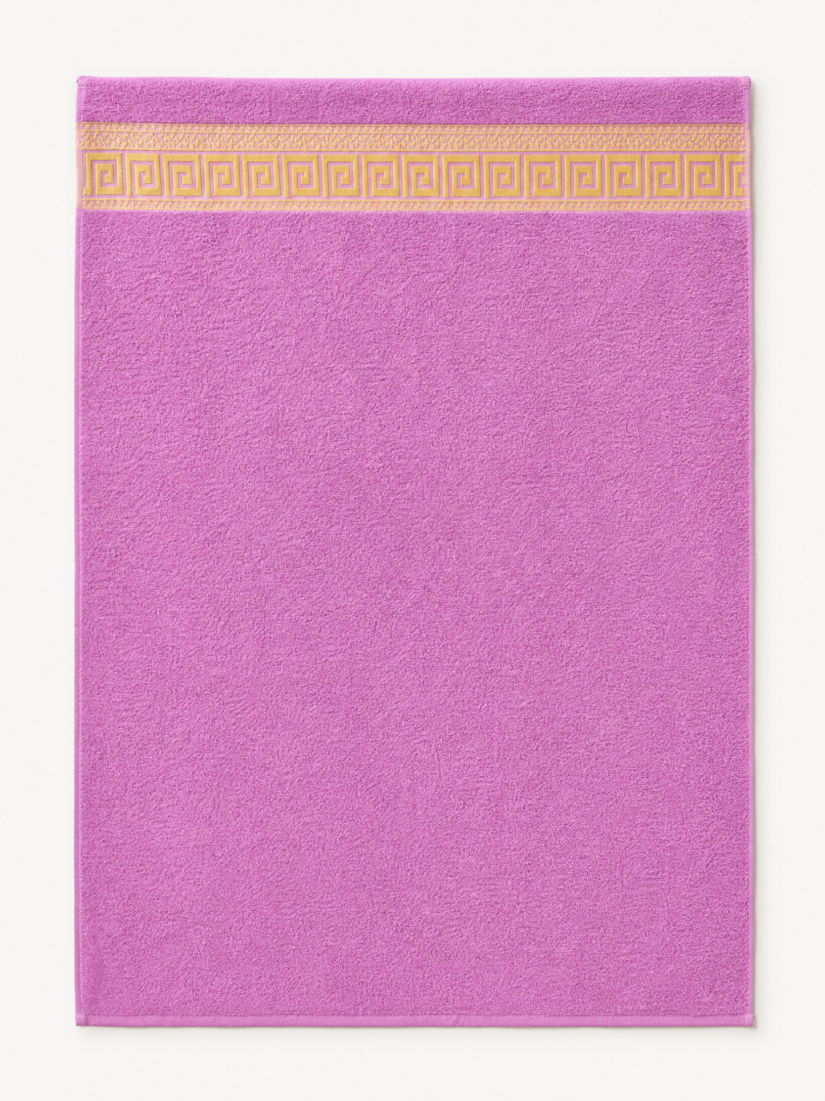Bathtowel ,90 x 155  100% cotton ,Highly absorbent ,Versace Pattern