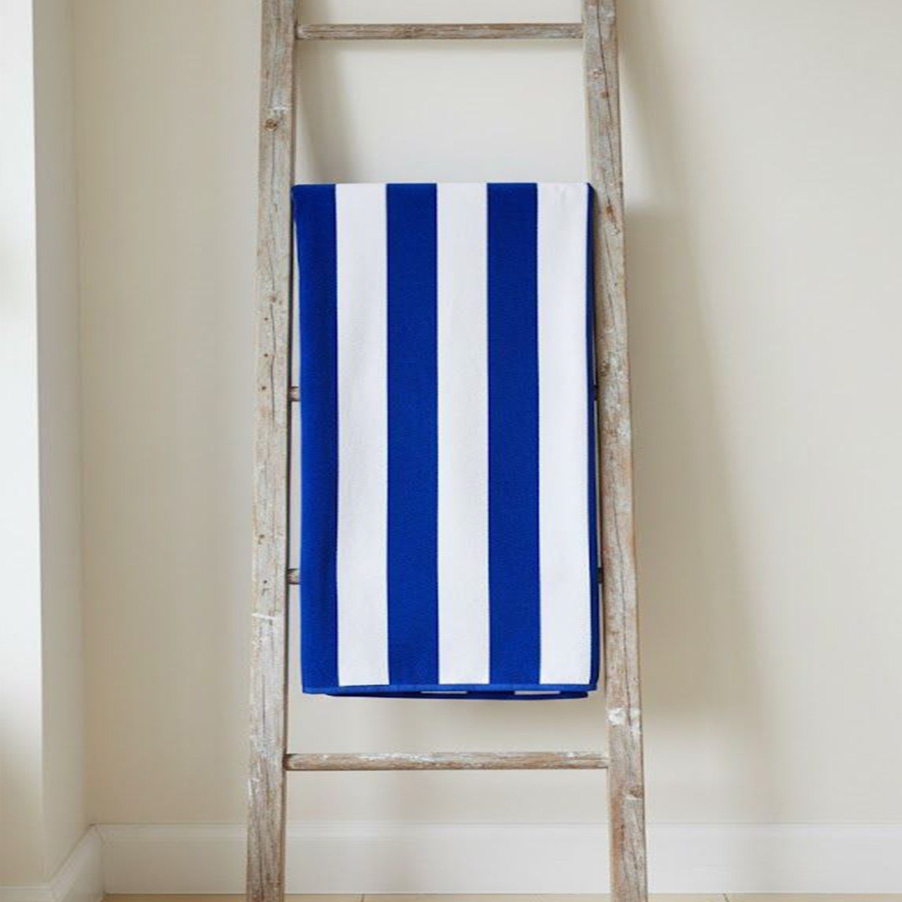 Beach Towel, 100% Cotton, Striped white and blue, size 100*200