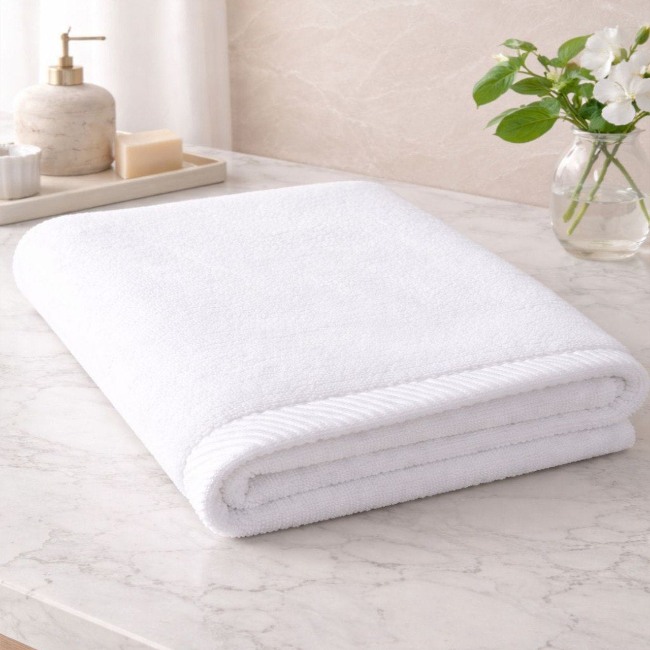 White Hotel Bath Towel – 100×150 cm