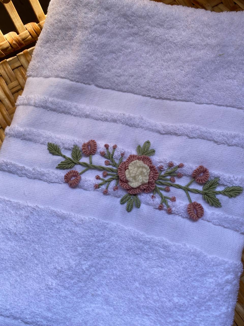 Face towel 50 x100 cm ,100% cotton ,Blossom design