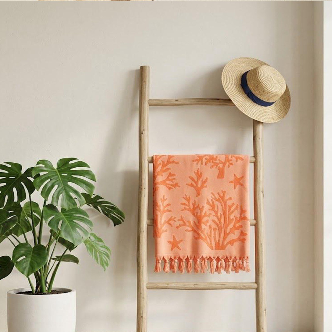Beach Towel, 100% Cotton, Size 86x170 cm, Vibrant Coral Reef