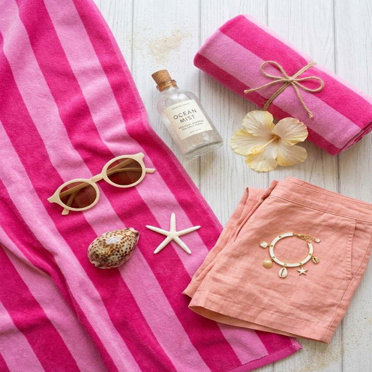 Beach Towel, 100% Cotton ,size 86*160 cm ,Classic Stripe Design
