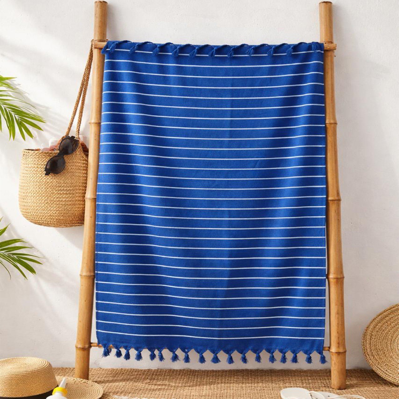 Beach Towel, 100% Cotton ,size 86*170 cm ,Elegant Stripes with Tassels