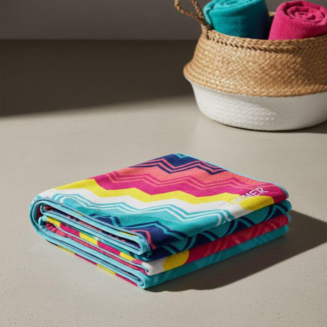 Beach Towel, 100% Cotton ,size 140 x 200 cm , Vibrant Zigzag