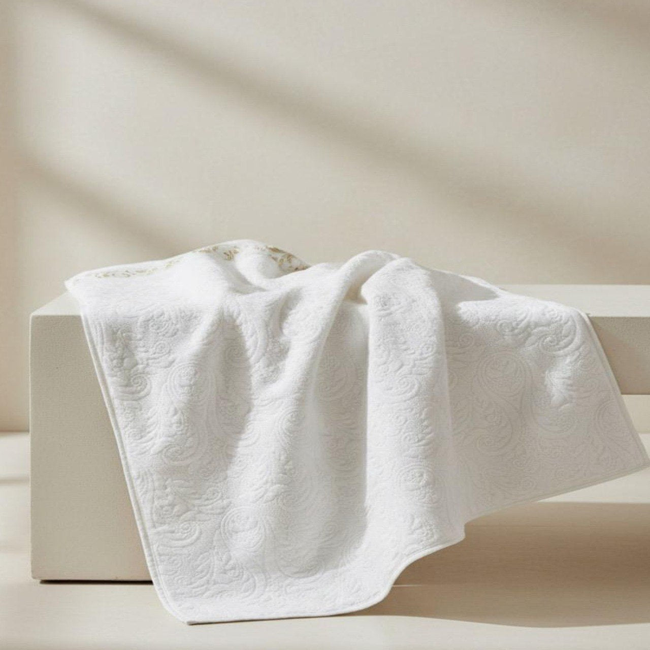 Bath Towel ,90 x 155 , cotton 100%, Elegant Velour Design