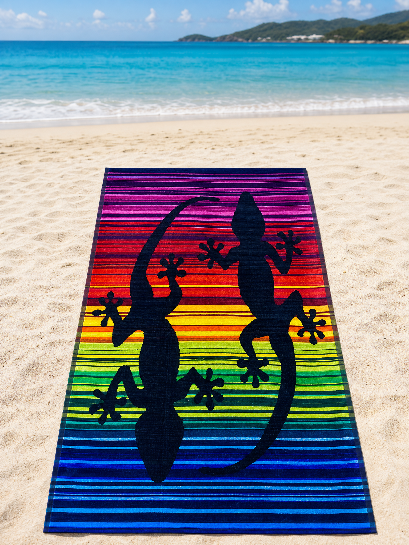 Beach towel , 86 x 160 , 100% cotton ,Highly absorbent ,Vibrant Tropical Gecko Beach Towel