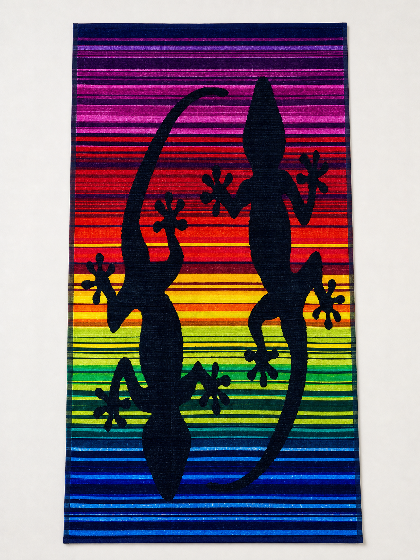 Beach towel , 86 x 160 , 100% cotton ,Highly absorbent ,Vibrant Tropical Gecko Beach Towel